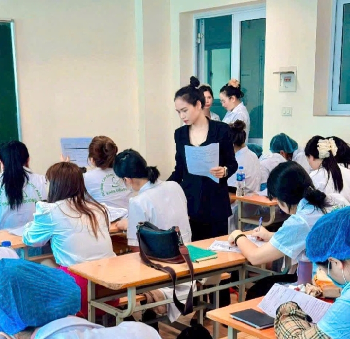 Hệ đào tạo thường xuyên_Chứng chỉ ngắn hạn [KHAI GIẢNG HÀNG THÁNG]