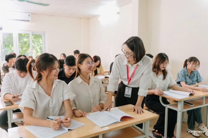 Cao đẳng chính quy [17 ngành hót]